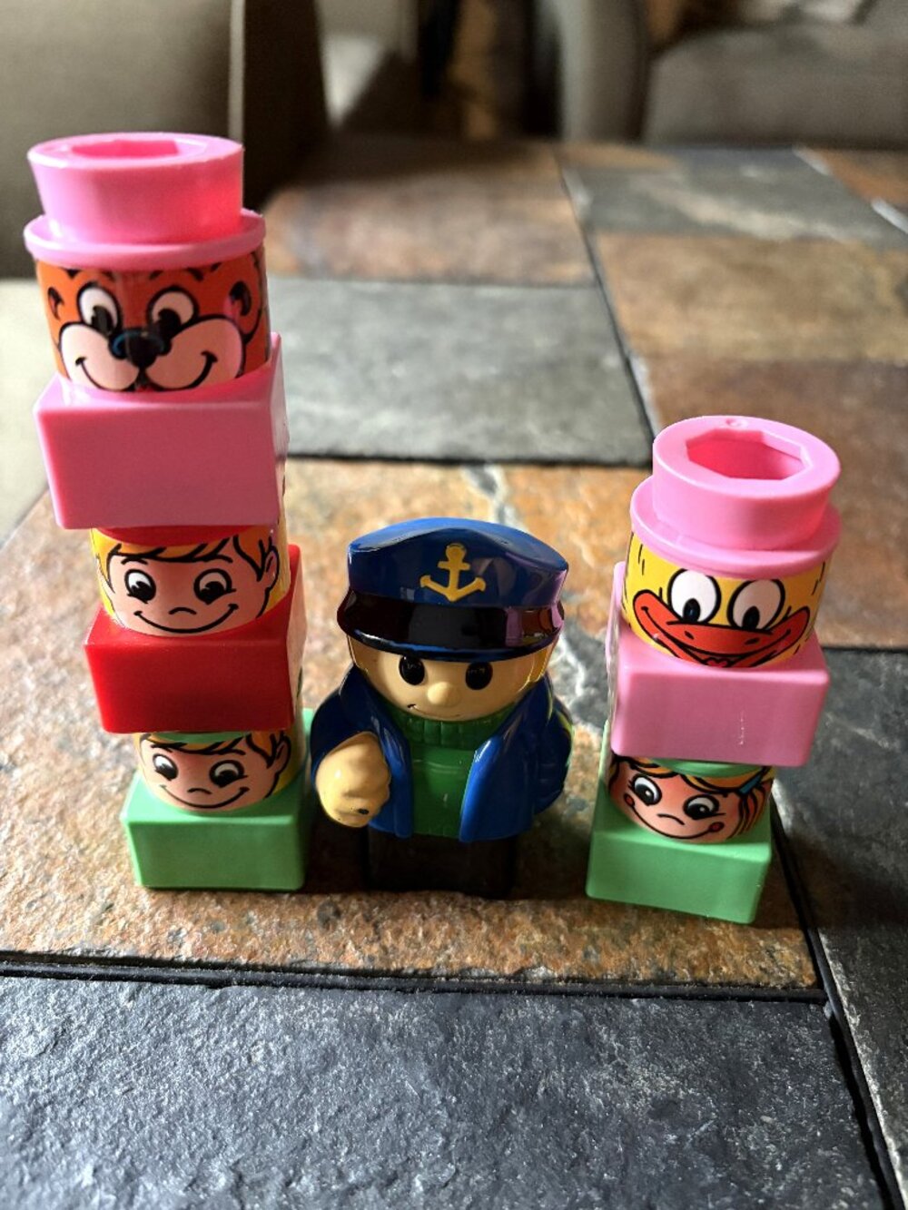 Vintage 1980s Mega Bloks figure lot - captain sailor & face blocks (Ritvik)